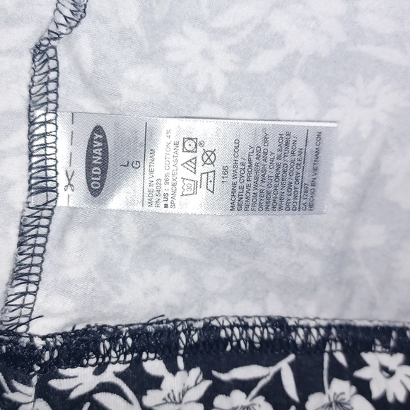 ☀️Bundle of 2 - Old Navy Floral Print Leggings - Picture 8 of 11